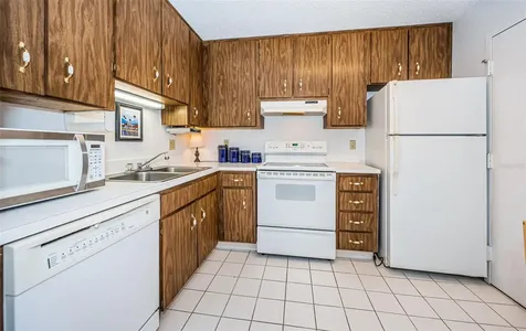 2700 Bayshore Boulevard Dunedin FL 34698
