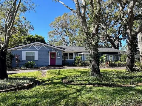 1000 Country Club Road N St Petersburg FL 33710