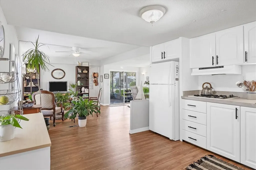 4906 1st A Street E Bradenton FL 34203