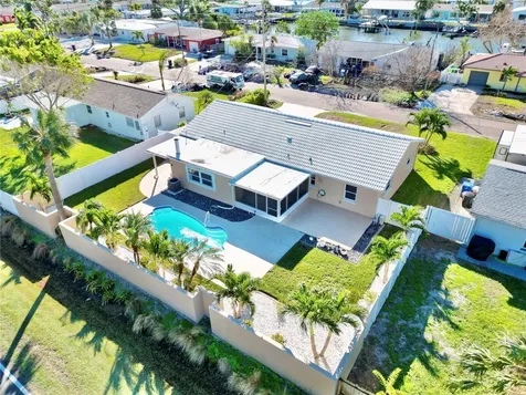 7933 Causeway Boulevard S St Petersburg FL 33707