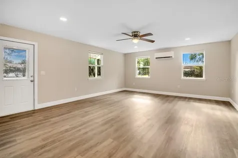 2011 Butler Street Leesburg FL 34748