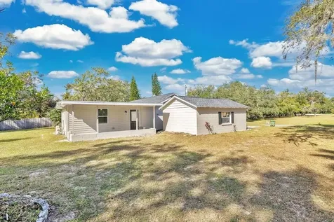 2011 Butler Street Leesburg FL 34748