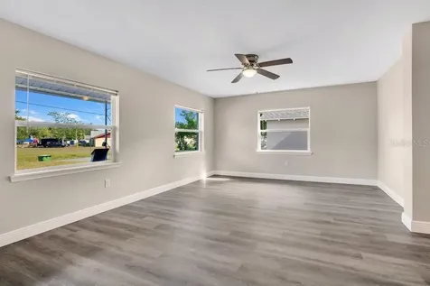 2011 Butler Street Leesburg FL 34748