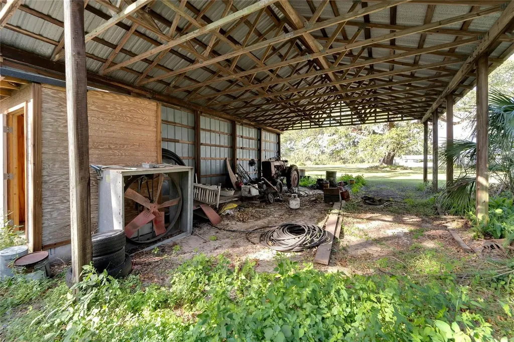 5020 Sydney Road Plant City FL 33566