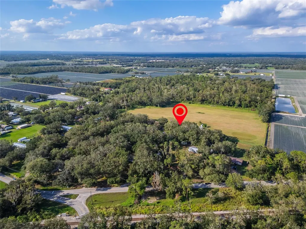 5020 Sydney Road Plant City FL 33566