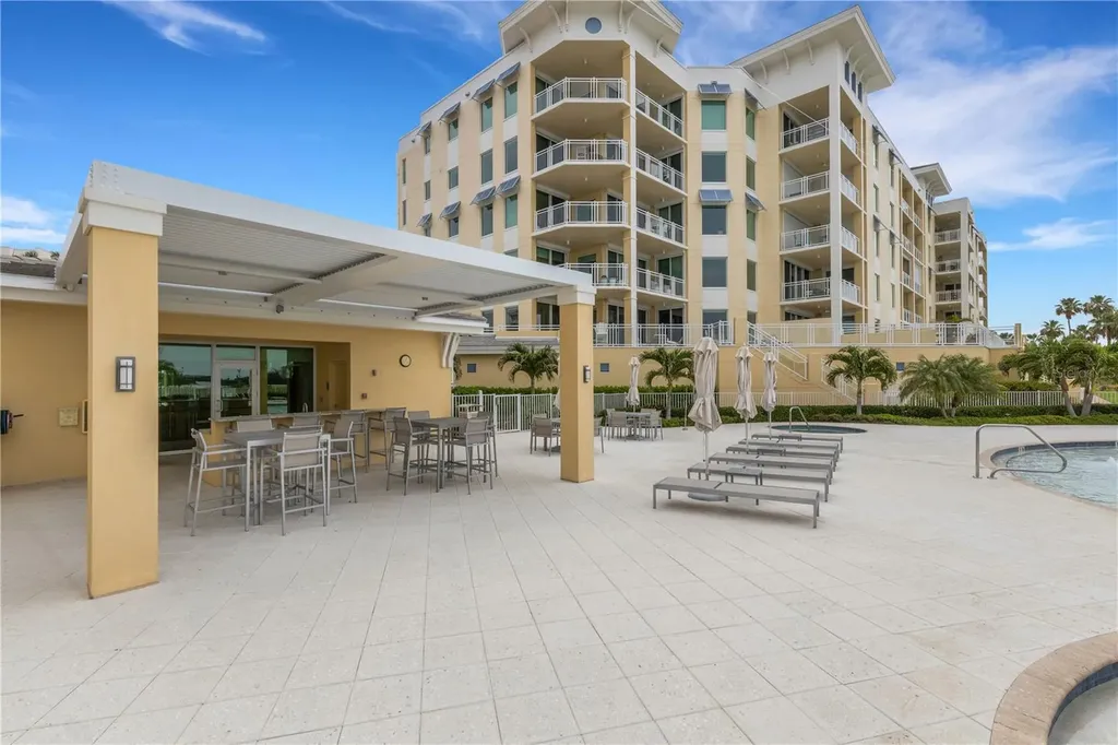 795 Collany Road St Petersburg FL 33715