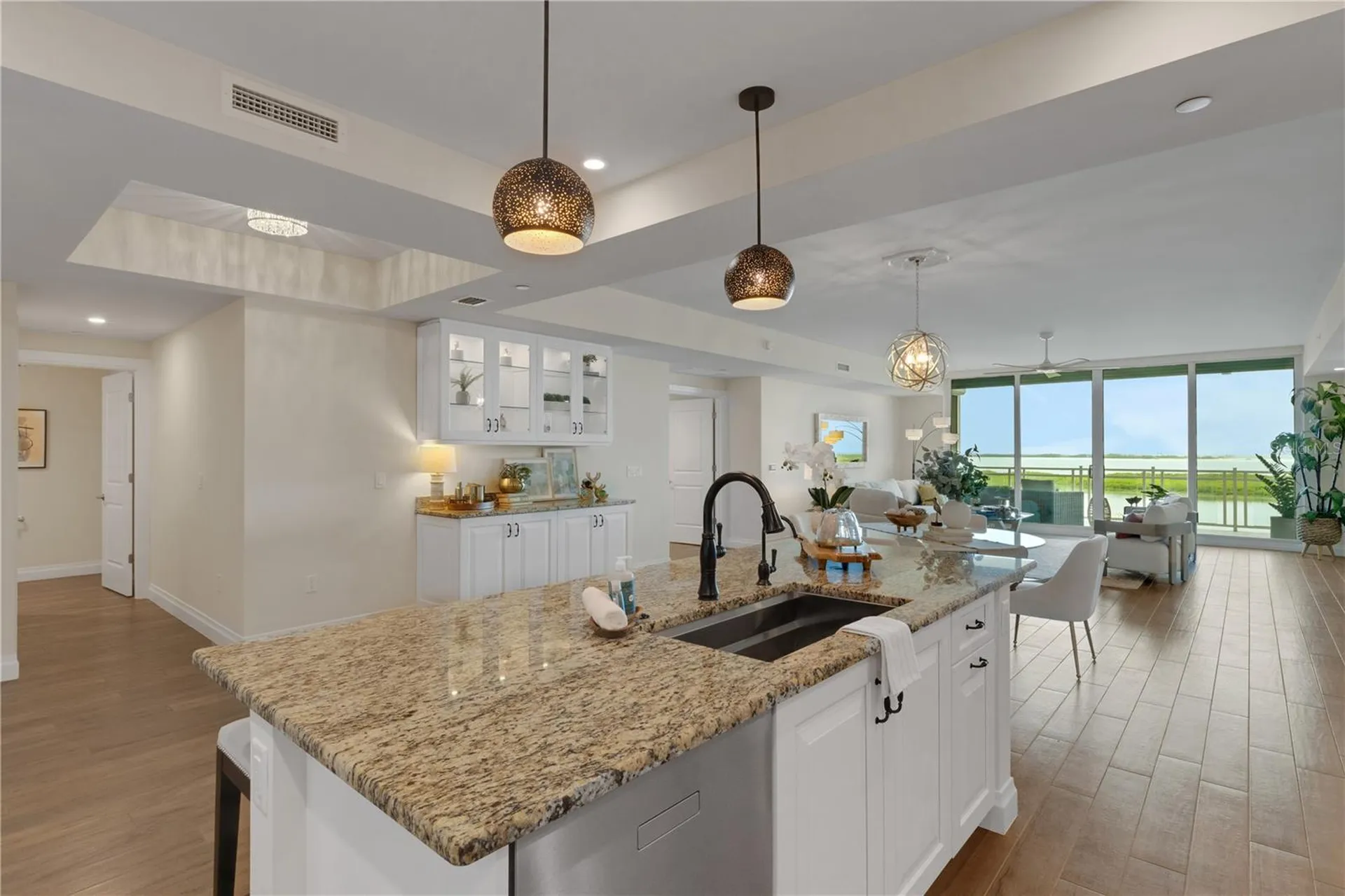 795 Collany Road St Petersburg FL 33715