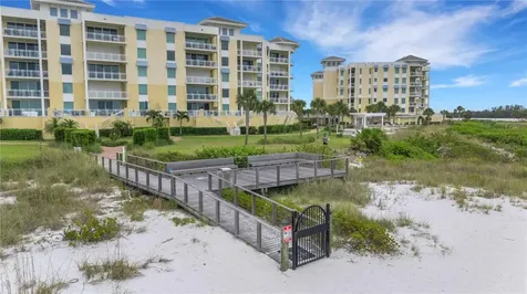 795 Collany Road St Petersburg FL 33715