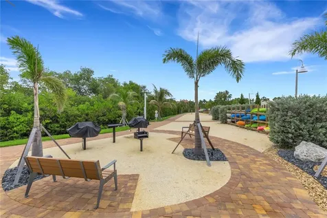 795 Collany Road St Petersburg FL 33715