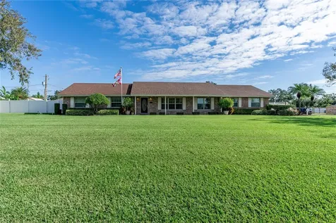 123 Patterson Drive Auburndale FL 33823