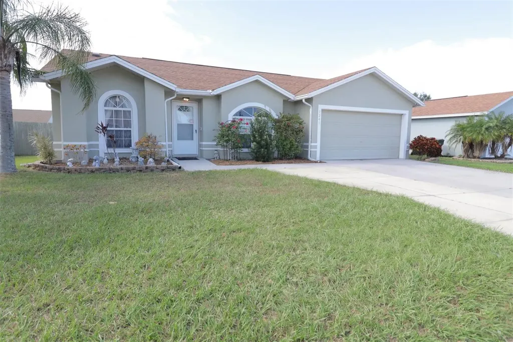 3241 Merlot Drive Lakeland FL 33811