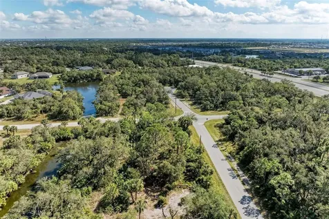 397 Doniphan Drive Port Charlotte FL 33954