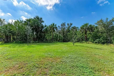 397 Doniphan Drive Port Charlotte FL 33954