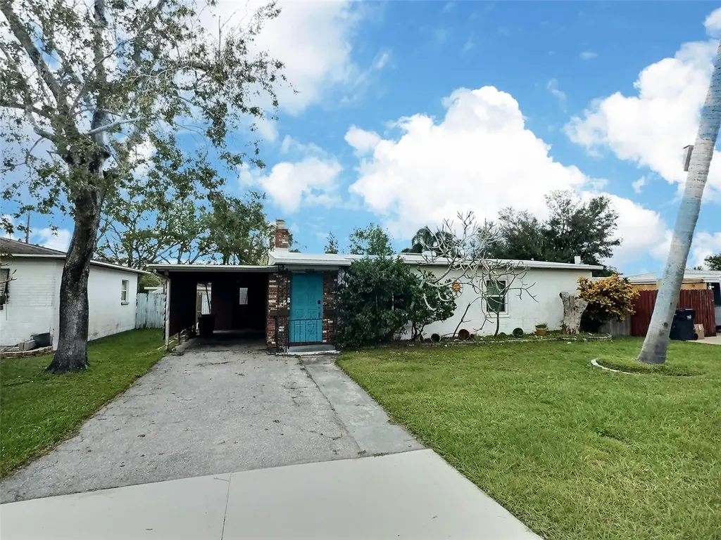 4269 42nd Avenue N St Petersburg FL 33714