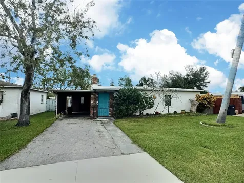 4269 42nd Avenue N St Petersburg FL 33714