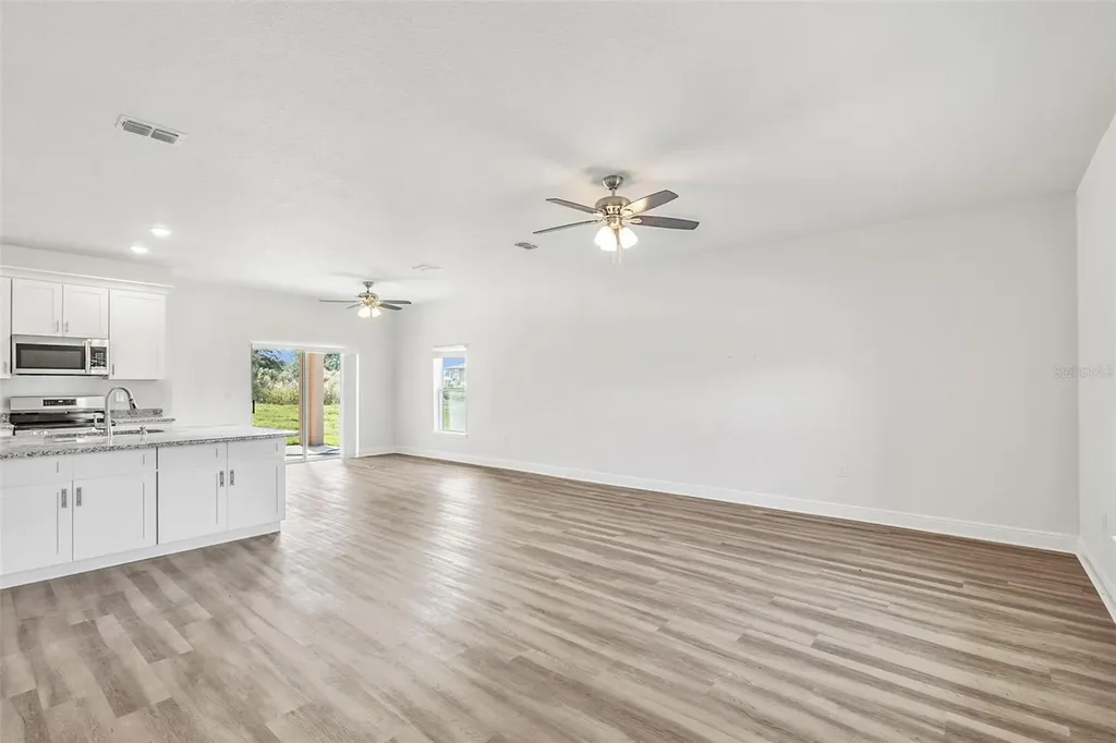 44 W Lynnhaven Place Citrus Springs FL 34434