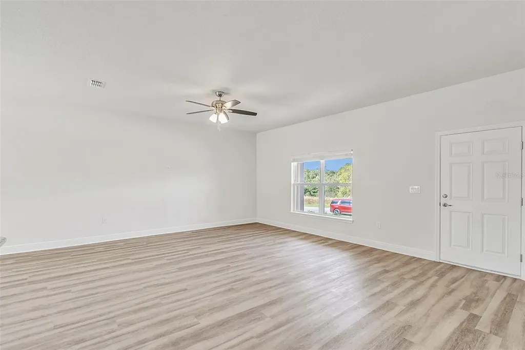 44 W Lynnhaven Place Citrus Springs FL 34434