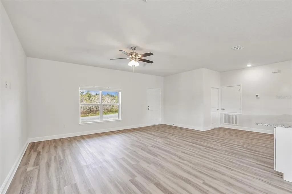 44 W Lynnhaven Place Citrus Springs FL 34434