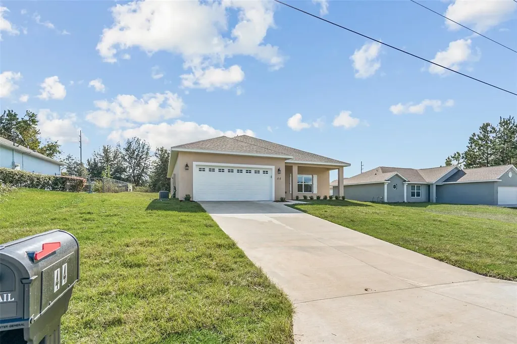 44 W Lynnhaven Place Citrus Springs FL 34434