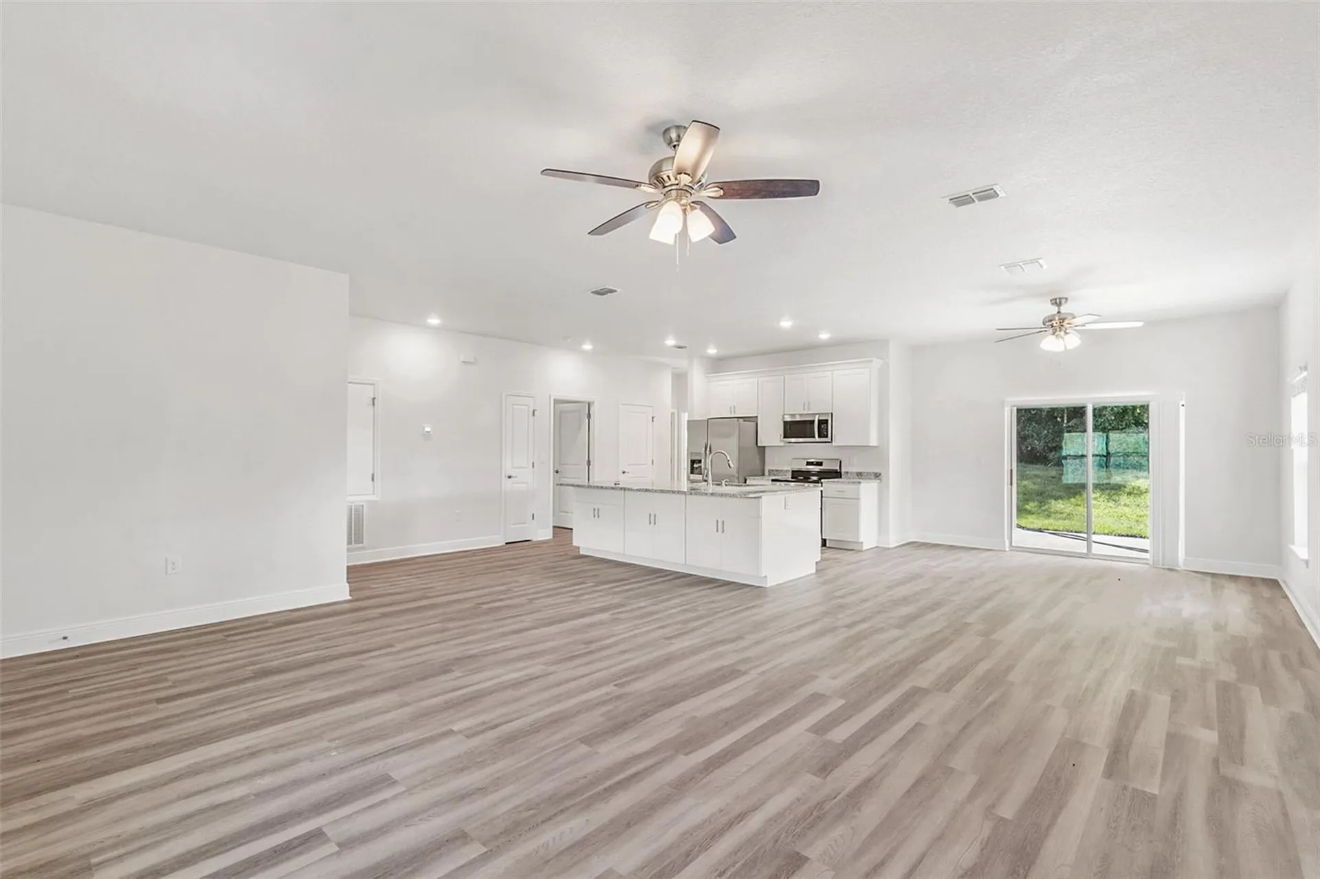 44 W Lynnhaven Place Citrus Springs FL 34434