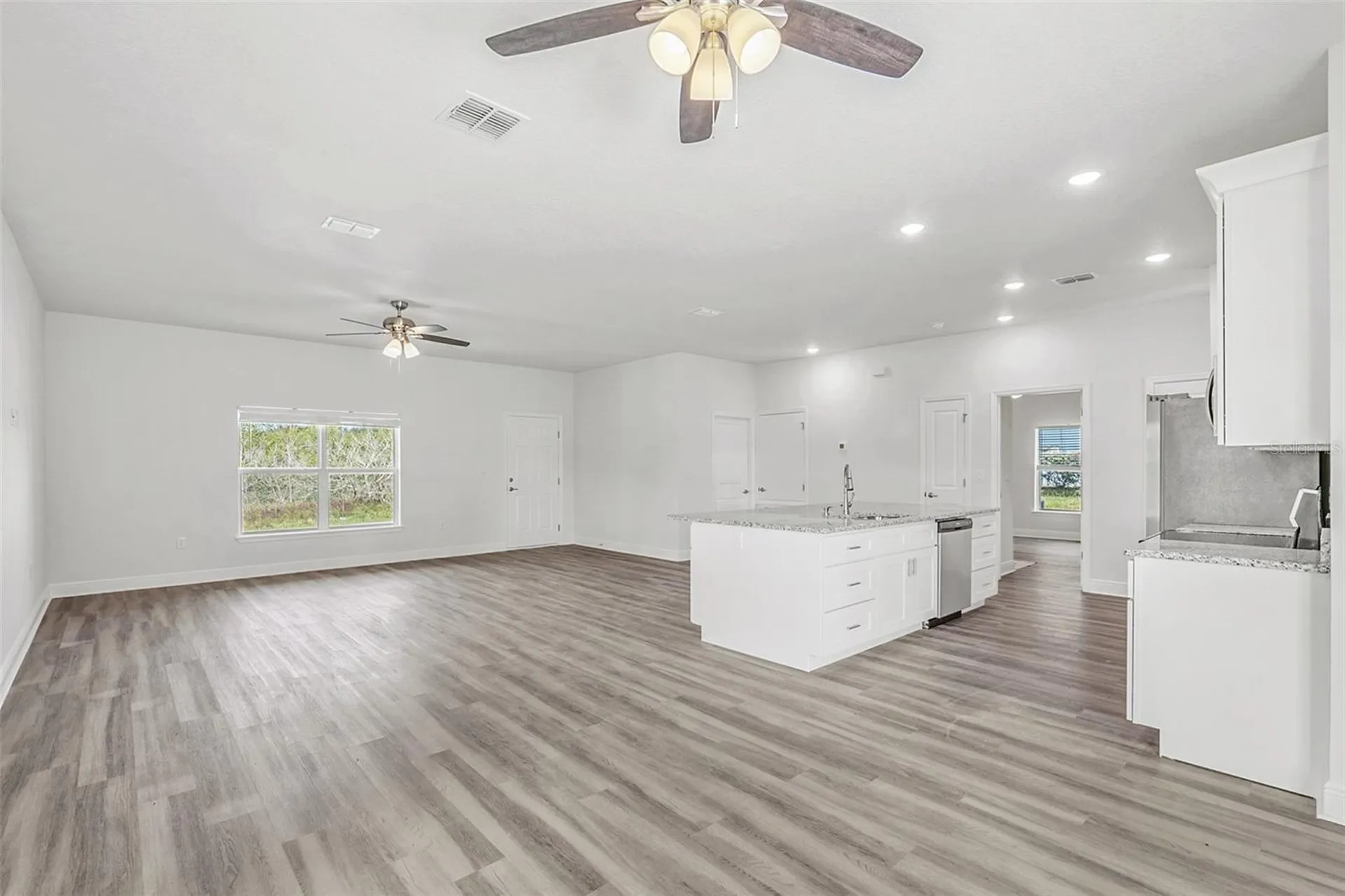 44 W Lynnhaven Place Citrus Springs FL 34434