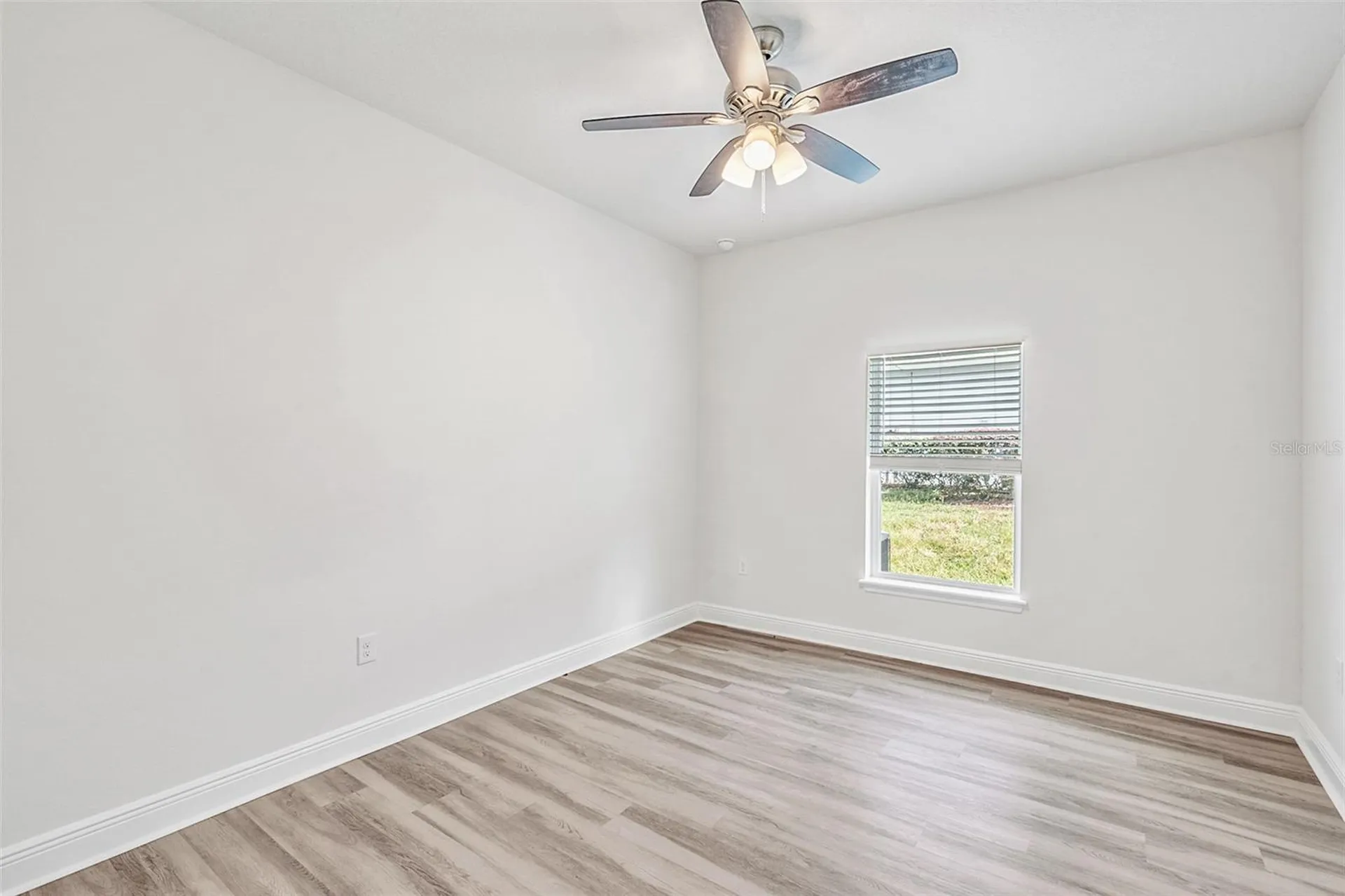44 W Lynnhaven Place Citrus Springs FL 34434