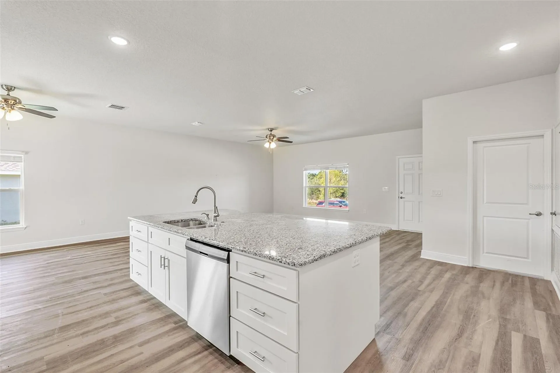 44 W Lynnhaven Place Citrus Springs FL 34434