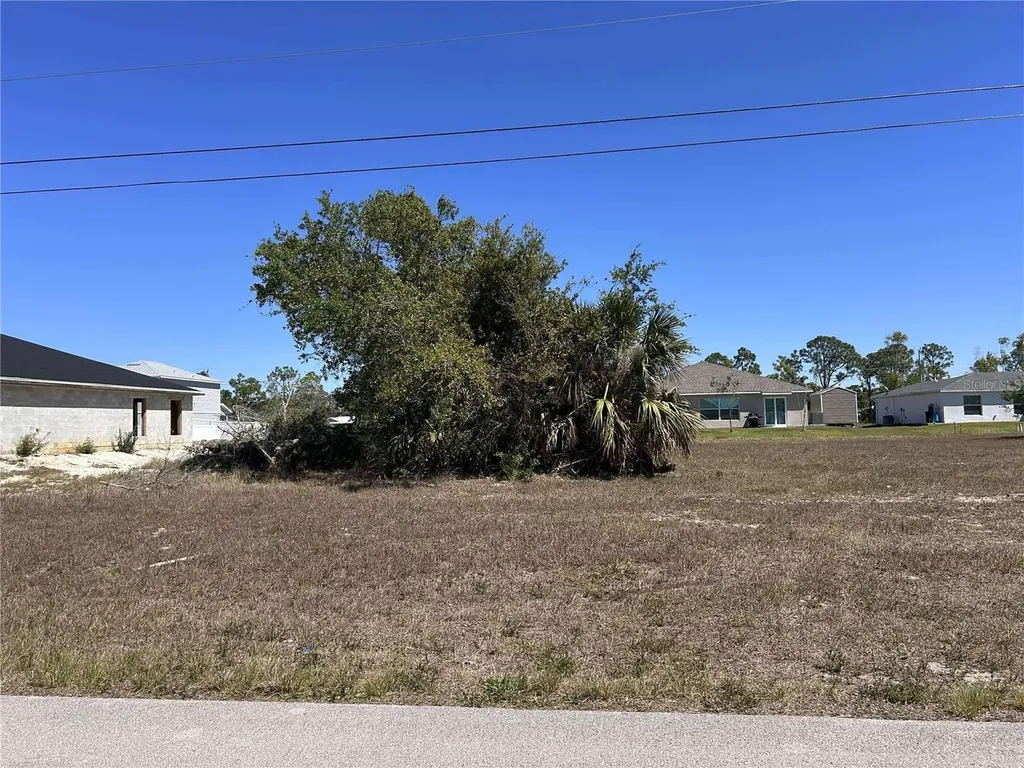 4009 NE 22nd Place Cape Coral FL 33909