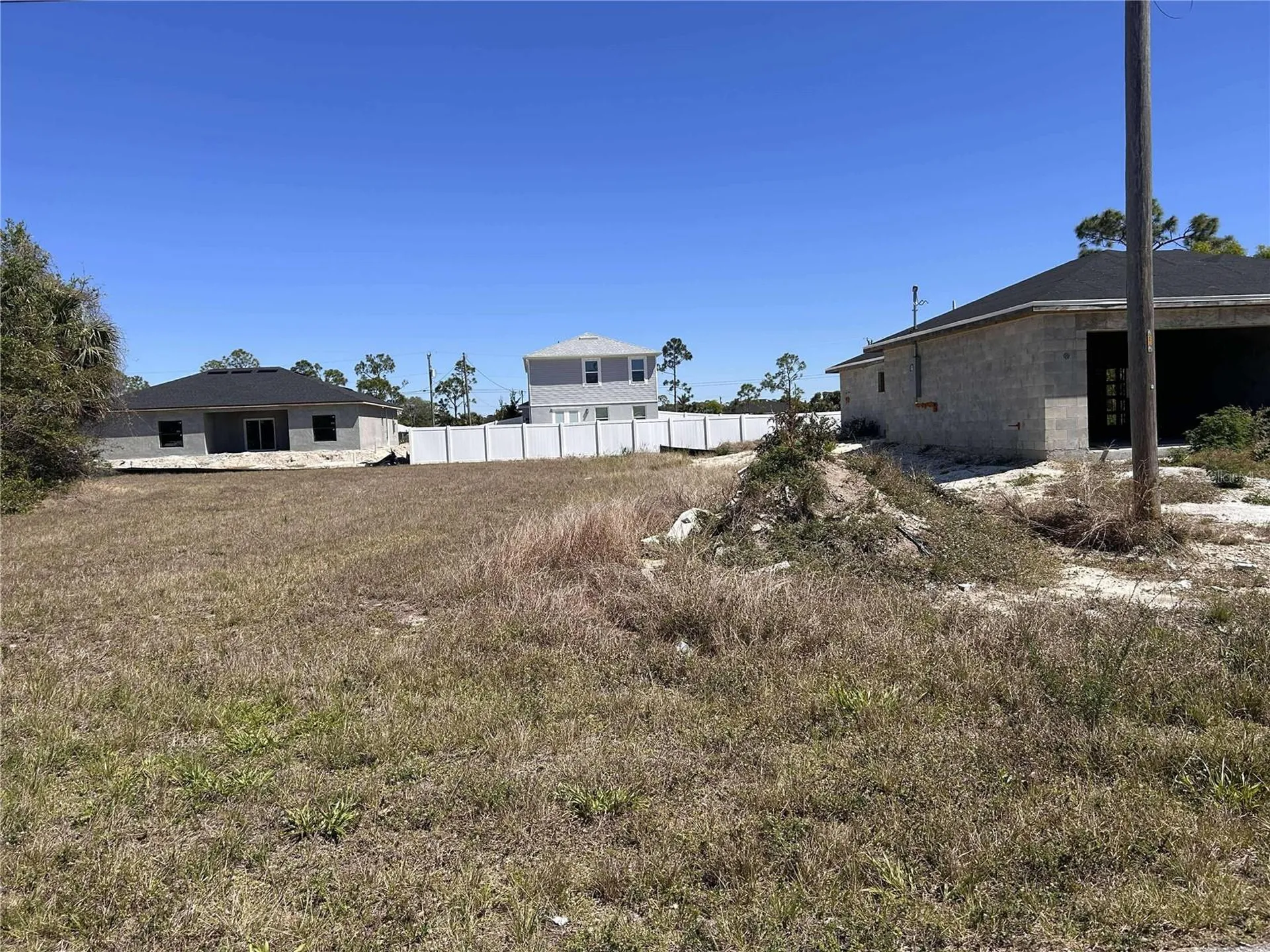 4009 NE 22nd Place Cape Coral FL 33909