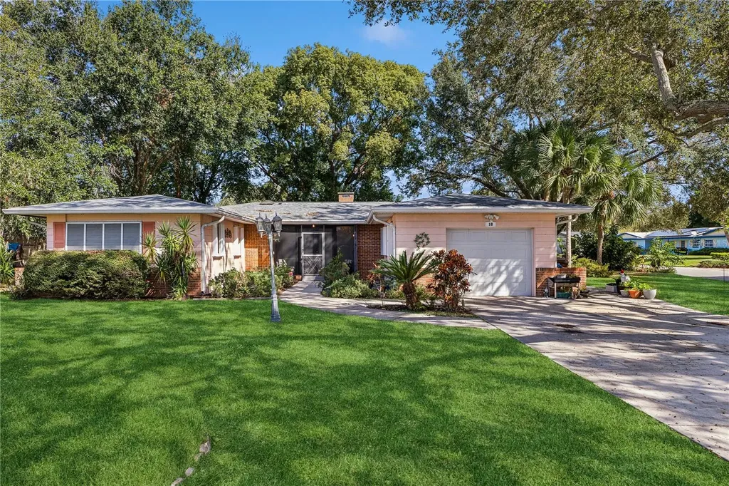 18 Westchester Court Kissimmee FL 34744