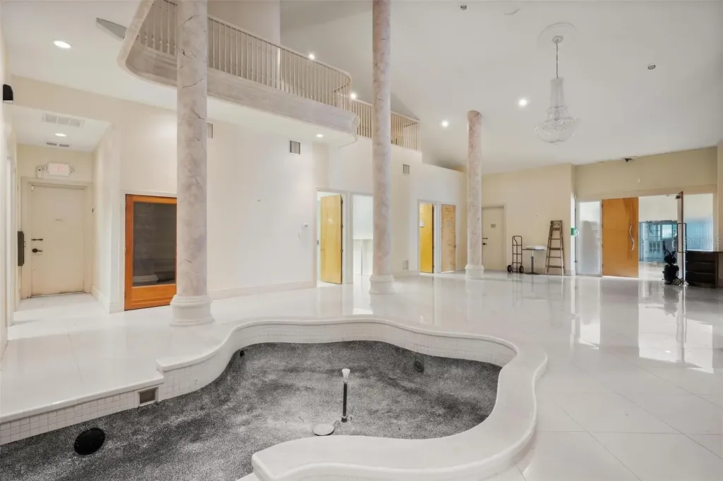 3730 Tampa Road Palm Harbor FL 34684
