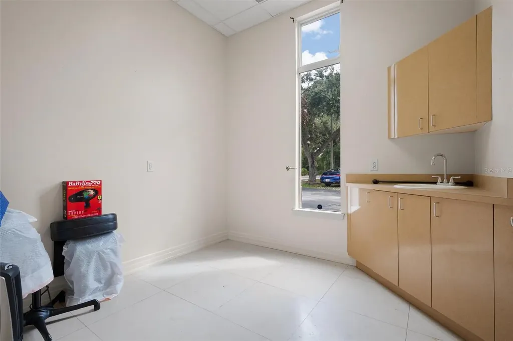 3730 Tampa Road Palm Harbor FL 34684