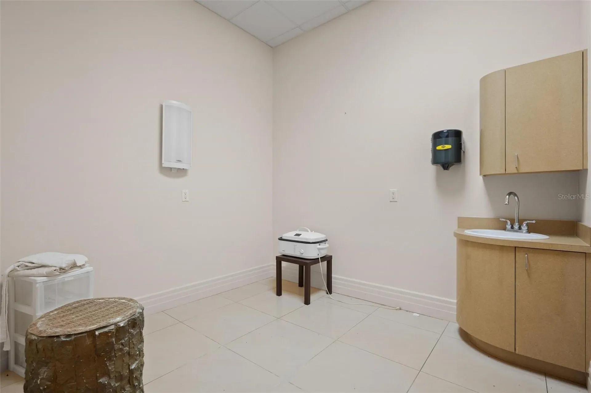 3730 Tampa Road Palm Harbor FL 34684