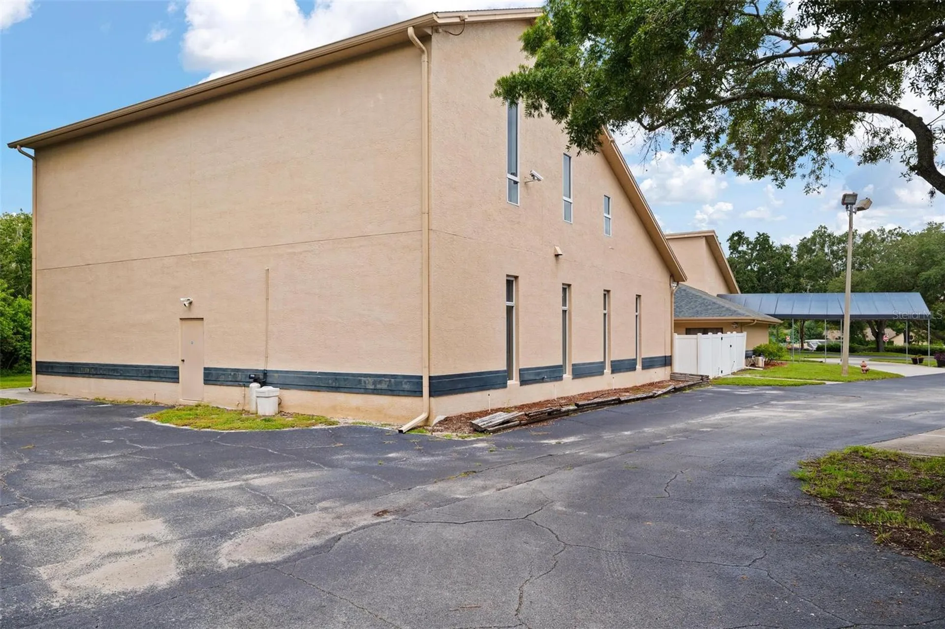 3730 Tampa Road Palm Harbor FL 34684