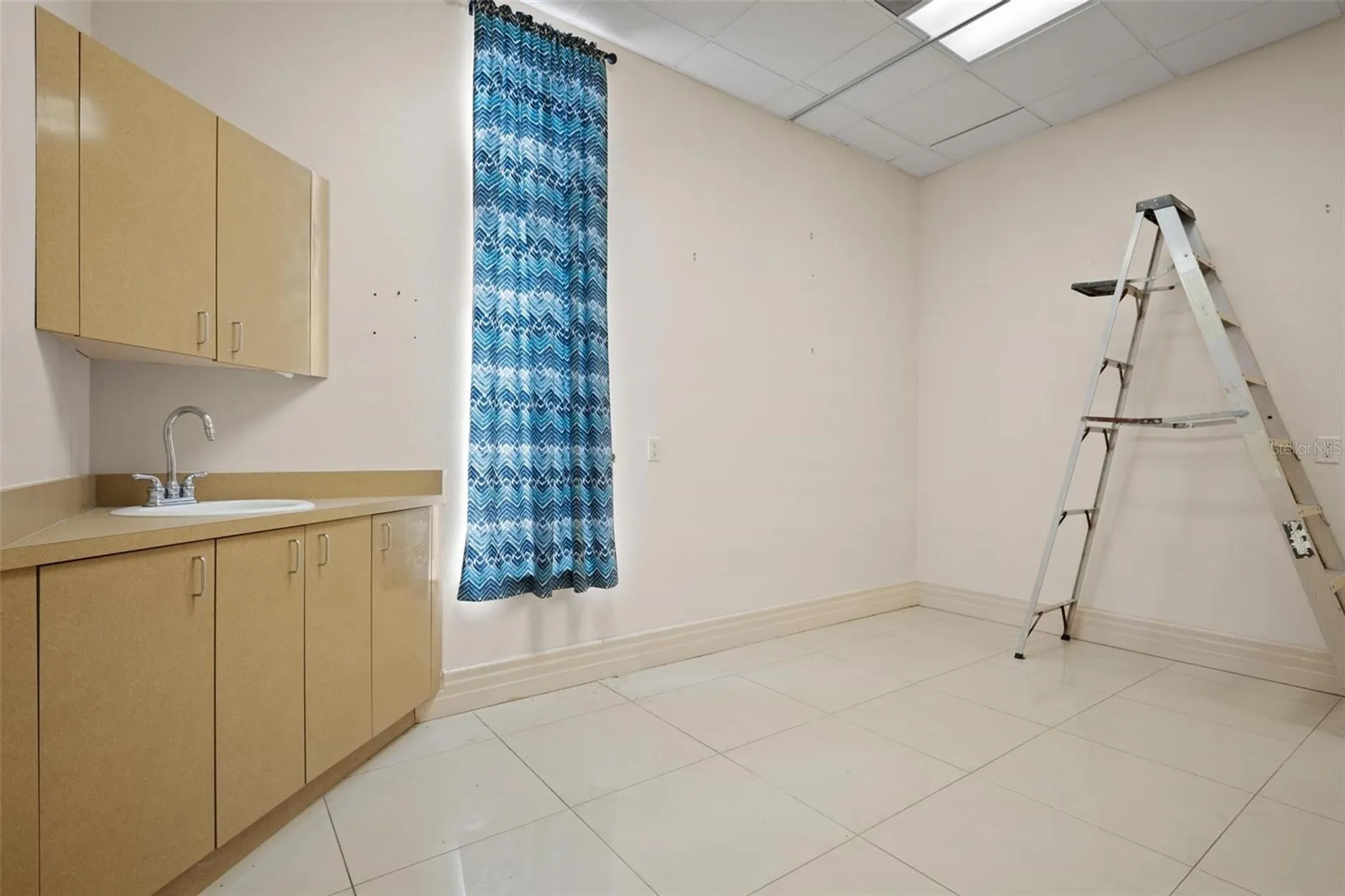 3730 Tampa Road Palm Harbor FL 34684