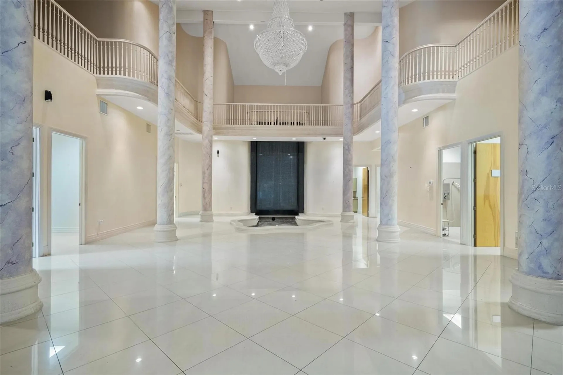 3730 Tampa Road Palm Harbor FL 34684