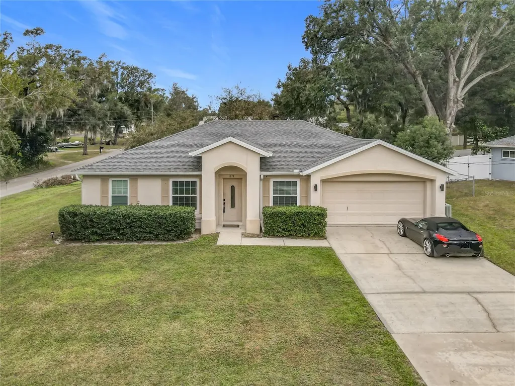 1125 N Carpenter Avenue Orange City FL 32763