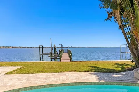 5812 Mariner Street Tampa FL 33609