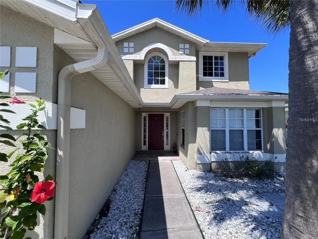 271 Coralwood Court Kissimmee FL 34743