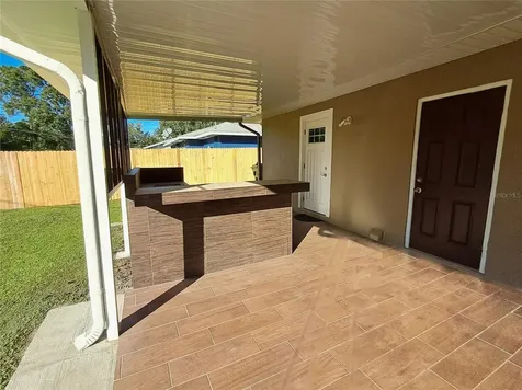1905 16th Street NW Winter Haven FL 33881