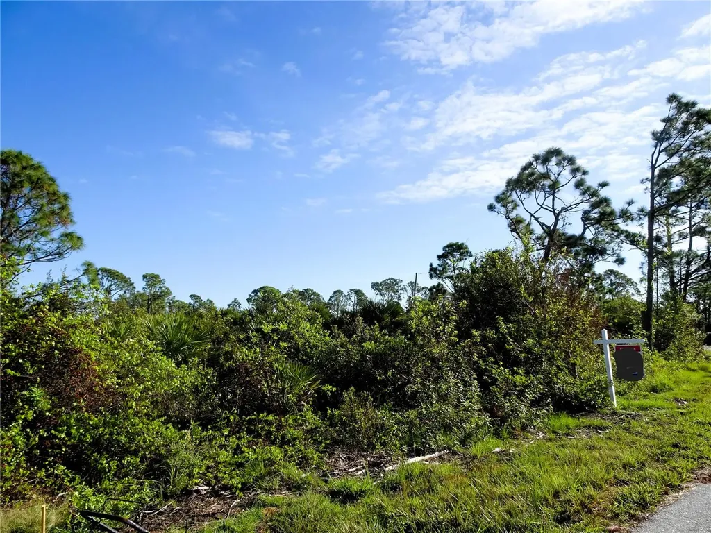 12242 Wagner Lane Port Charlotte FL 33981