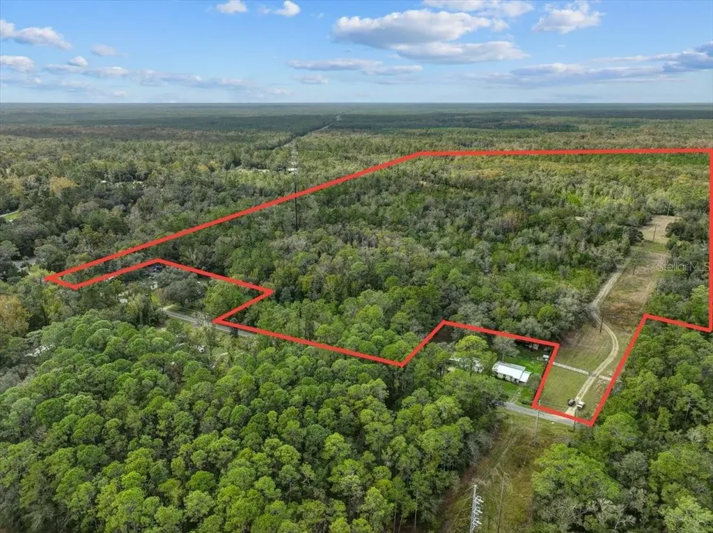 310 N Otter Creek Avenue Bronson FL 32621