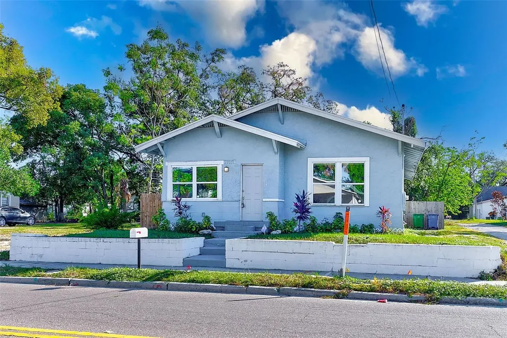 2905 E 21st Avenue Tampa FL 33605