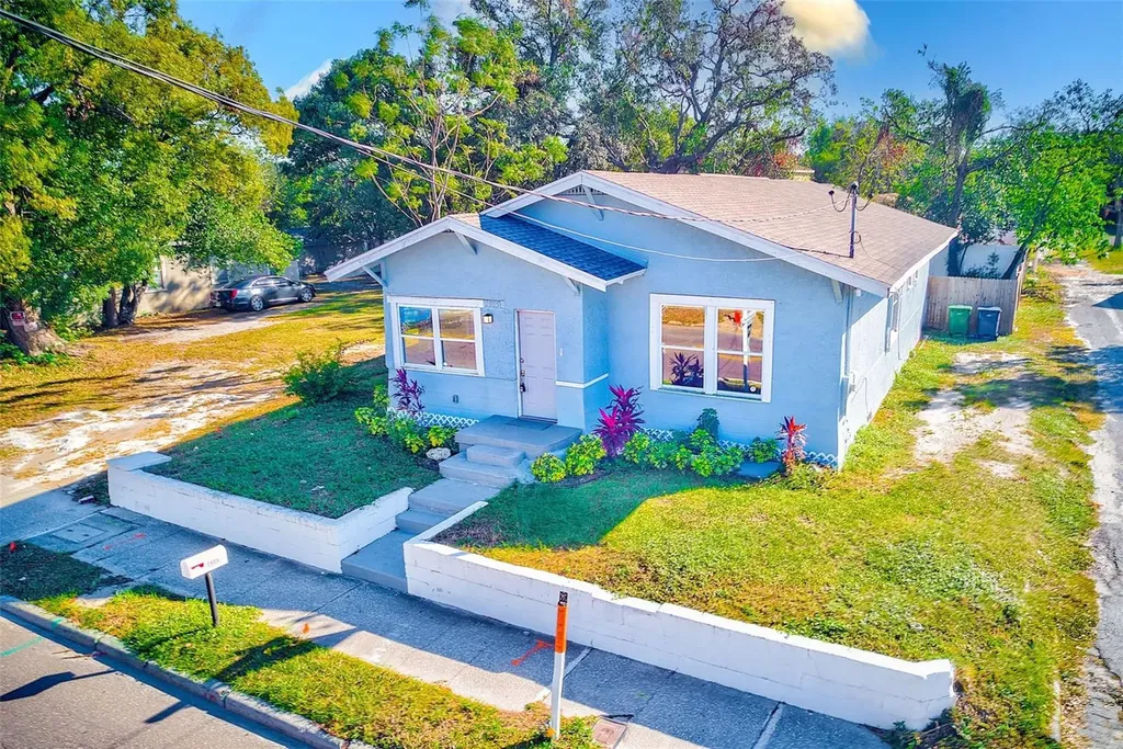 2905 E 21st Avenue Tampa FL 33605