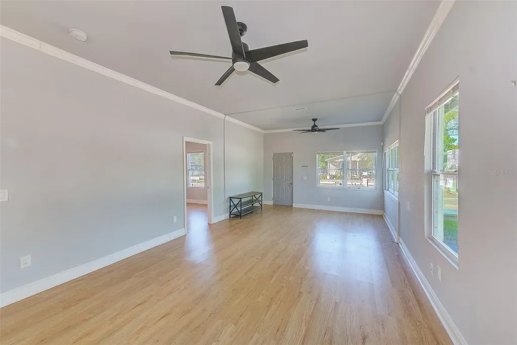 2905 E 21st Avenue Tampa FL 33605