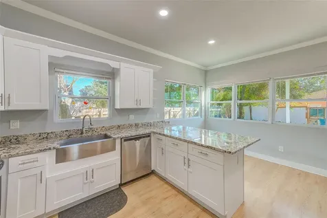 2905 E 21st Avenue Tampa FL 33605