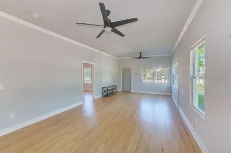 2905 E 21st Avenue Tampa FL 33605