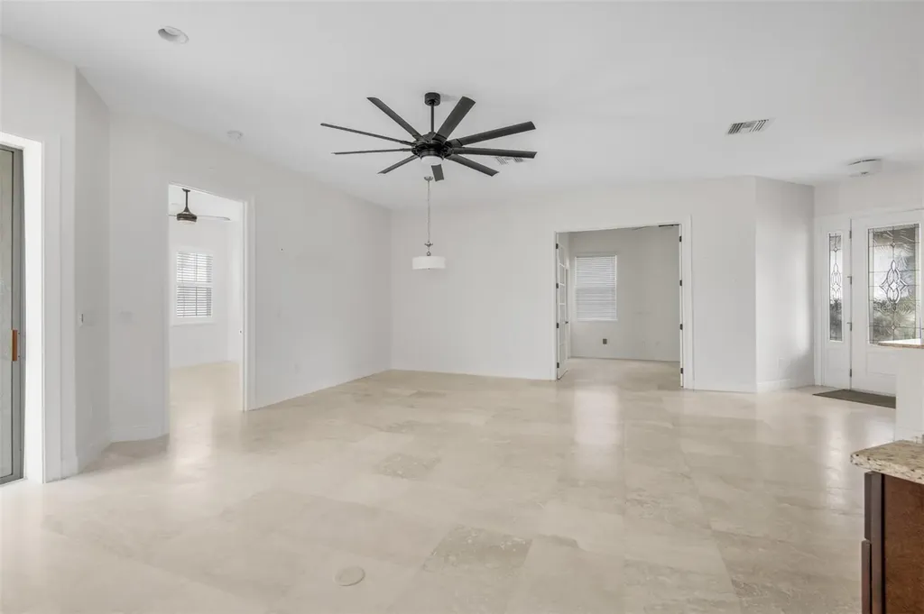 9129 S Deer Park Drive Homosassa FL 34446