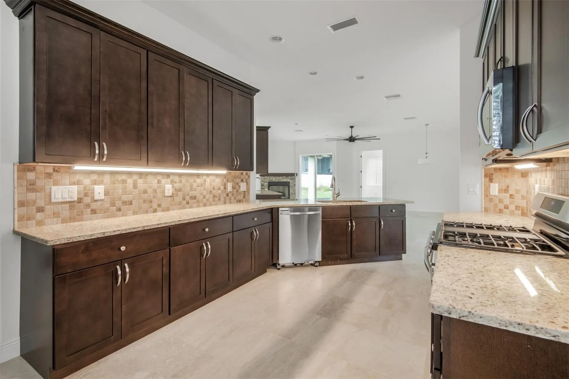 9129 S Deer Park Drive Homosassa FL 34446