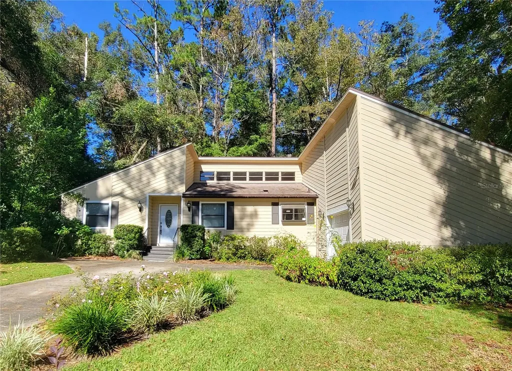 3810 NW 9th Place Gainesville FL 32605